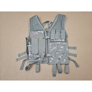 VISM Airsoft Adult One Size Tactical Vest Army Digital Camouflage Many Pockets